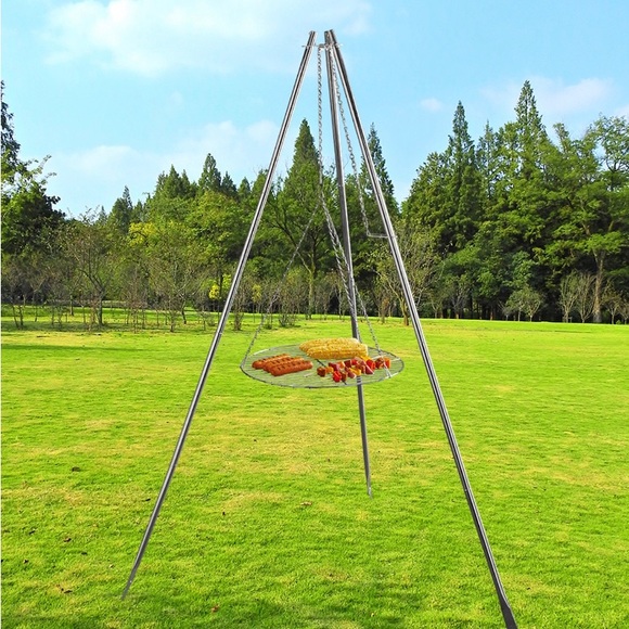 Ozark tri pod grill - Picture 2 of 5